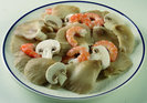 REVUELTO DE GAMBAS, CHAMPIÑONES Y SETAS